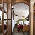 Hotel De La Loze 4*