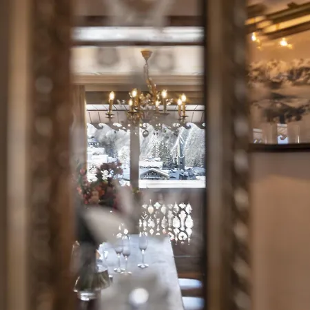 Hotel De La Loze 4*