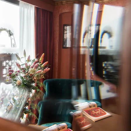 De La Loze Ξενοδοχείο 4*